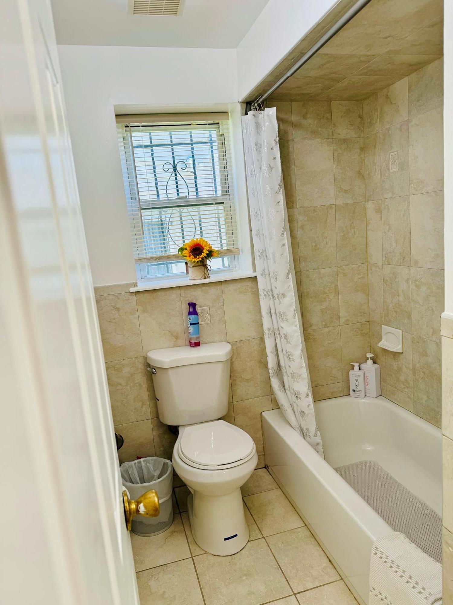 Cozy Evergreen Apartment By Newark Airport Esterno foto